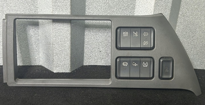 фото №1, Панель переключателей daf xf 106 1951816 2031107