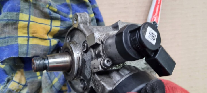 фото №10, A6 c7 4g рестайлинг насос топливная рейка 2.0 tdi 04l130755d a4 b8 a5 q5