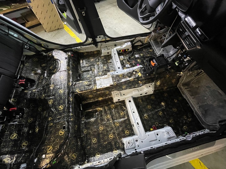 фото №15, Arkusz маты butylowej wygłuszającej 2,3mm золото samoprzylepna водонепроницаемый