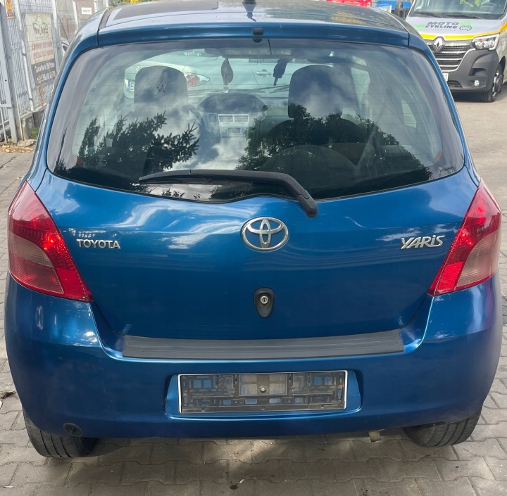 фото №7, Toyota yaris ii 1,0 69 km 1kr-y52 8t0 - na запчасти