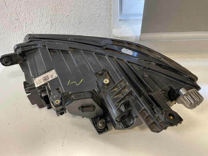 фото №12, Vw passat 3g1 b8 рестайлинг полный led matrix iq лампа правая перед фара