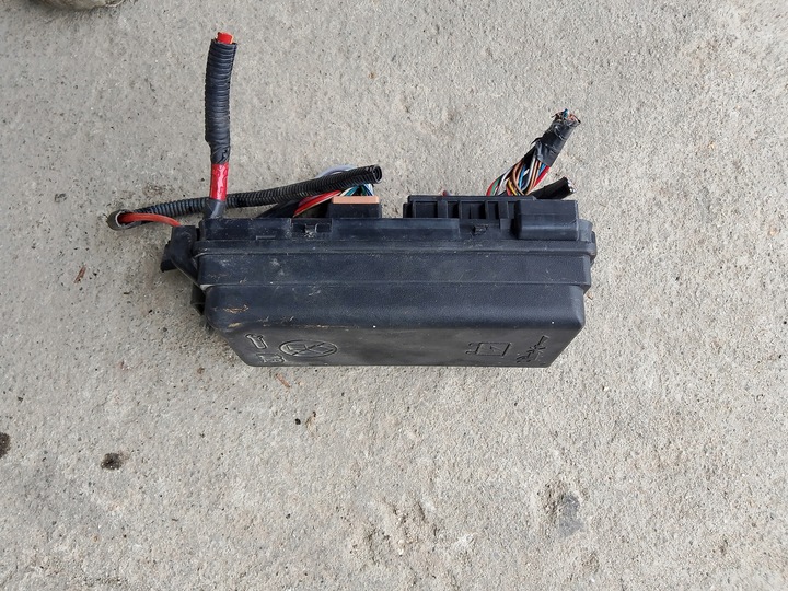 фото №1, Chevrolet spark m300 2011 коробка предохранителей 9502-0935 95020935