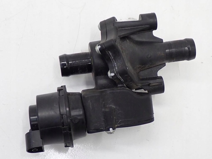 фото №2, Додатковий помпа води 922304507r smart forfour ii 453 1.0 sce 17r