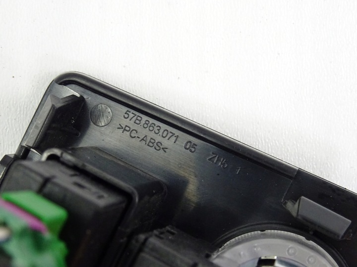 фото №12, Skoda karoq прикурювач гніздо usb джгути установка 5q0201294g 5q0035726e
