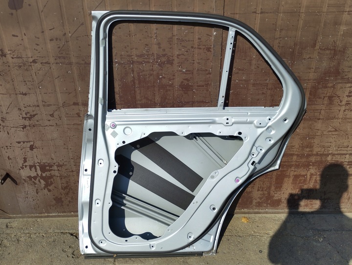 фото №8, Дверь правые зад mercedes gle w167 167 suv