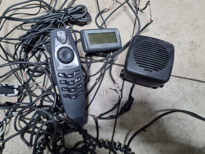 фото №1, Набор głośniomówiący nokia daf man