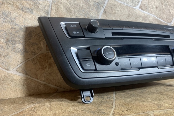 фото №7, Модуль управляющая кондиционера bmw 3 f30, f80 9226784 2.0l дизель 110kw