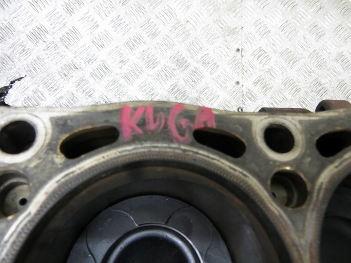 фото №10, Ford kuga mk1 2.0 блок  двигуна низ ufma d4204t 12-
