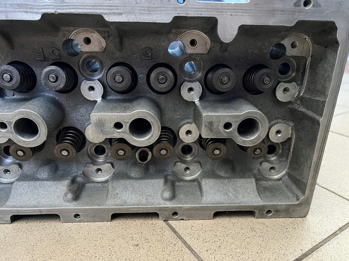 фото №9, Головка двигателя mercedes w211 w203 2.7 cdi отшлифованная a6120102320