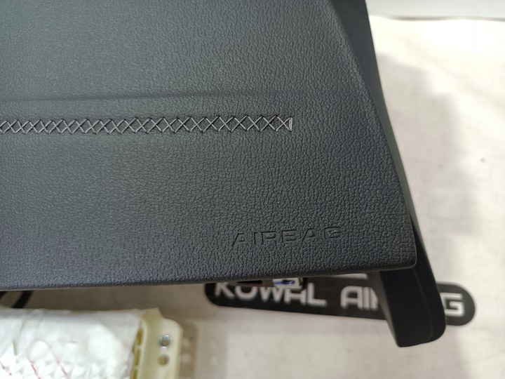 фото №5, Audi a3 8y szyta head up панель консоль подушка безопасности подушки ремни новая org