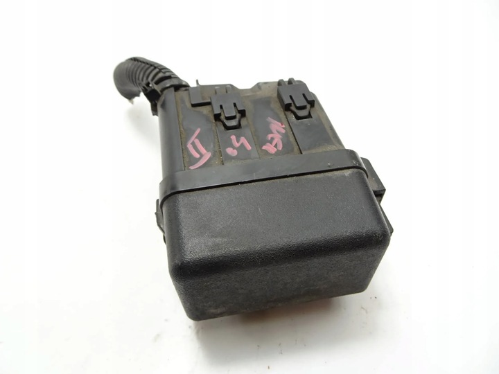 фото №1, Коробка реле toyota verso 09-18 r.