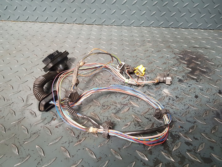 фото №9, Жгут установка дверь правые перед bmw e34 европа