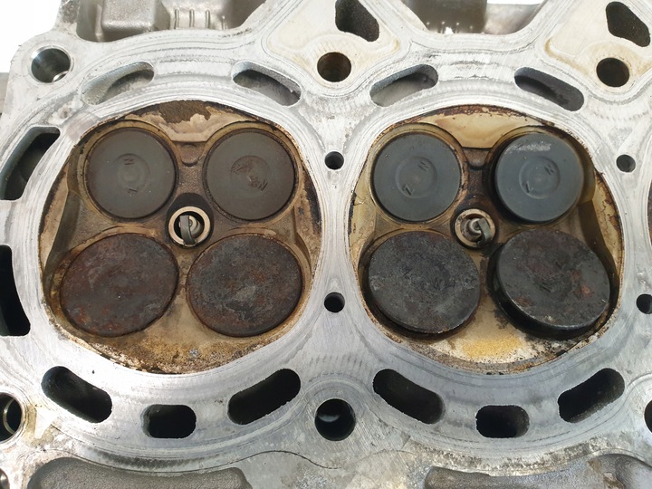 фото №12, Toyota yaris iii 1.5 гибрид головка цилиндров