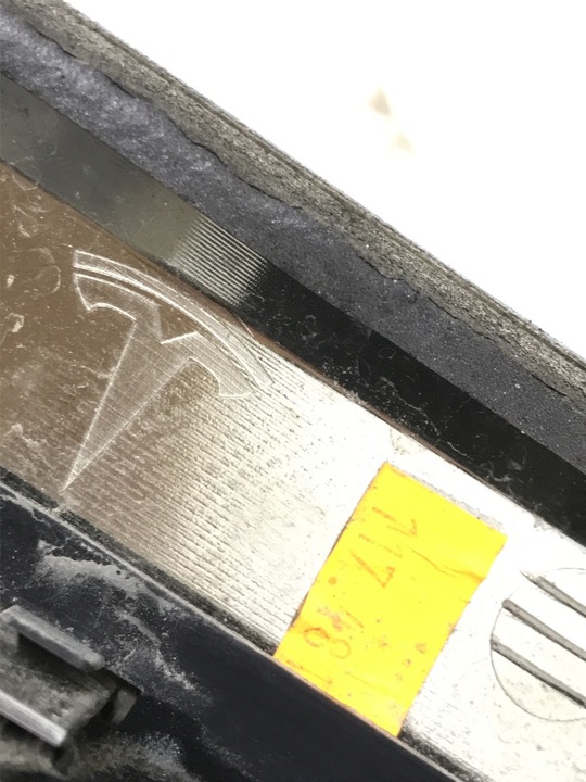 фото №10, Планка хром накладка крышки зад tesla x 1035370-00-e