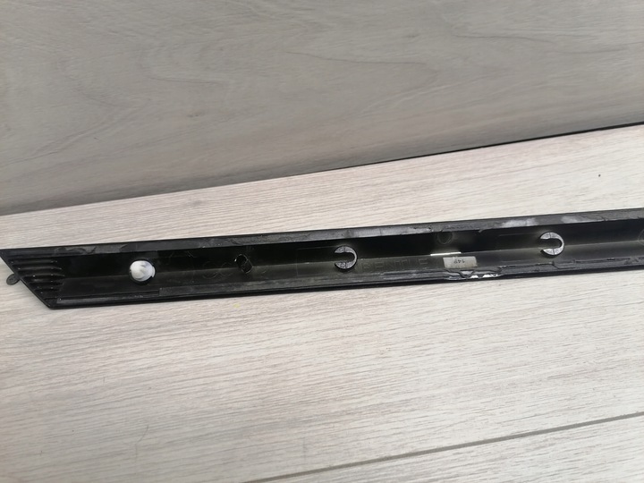 фото №10, Bentley continantal планка дверь левая 3sd853515