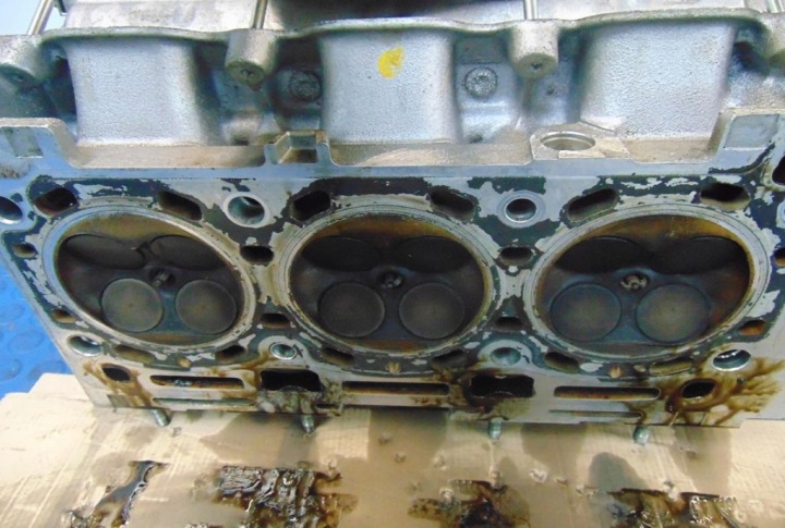 фото №6, Peugeot 406 3.0 v6 головка двигателя 9629817520