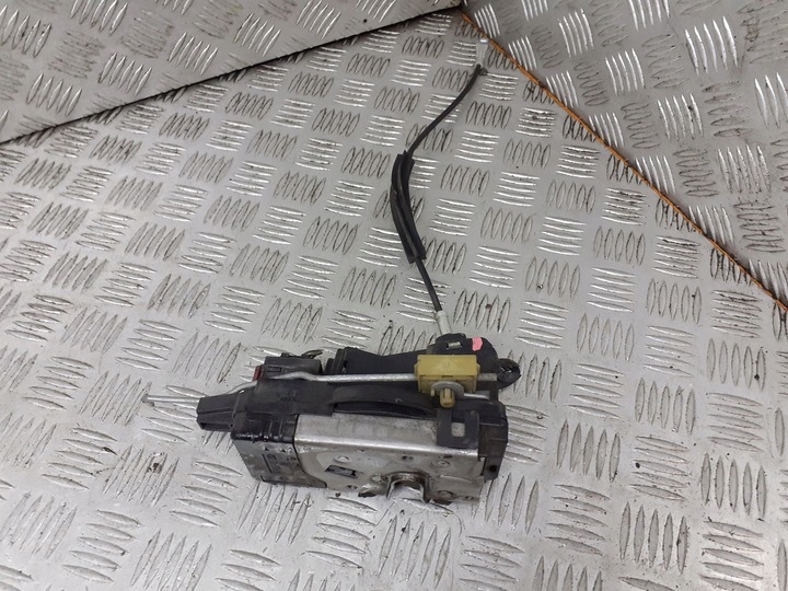 фото №1, Замок дверь правые перед opel vectra c 13157762qg