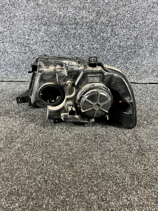 фото №9, Лампа права передня lincoln navigator ii пошкоджена