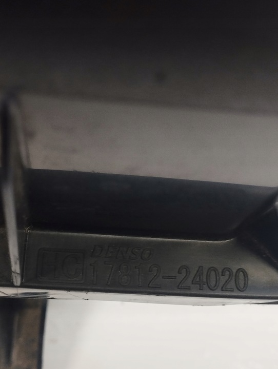 фото №15, Toyota yaris 4 iv gr корпус фільтра повітря 17812-24020