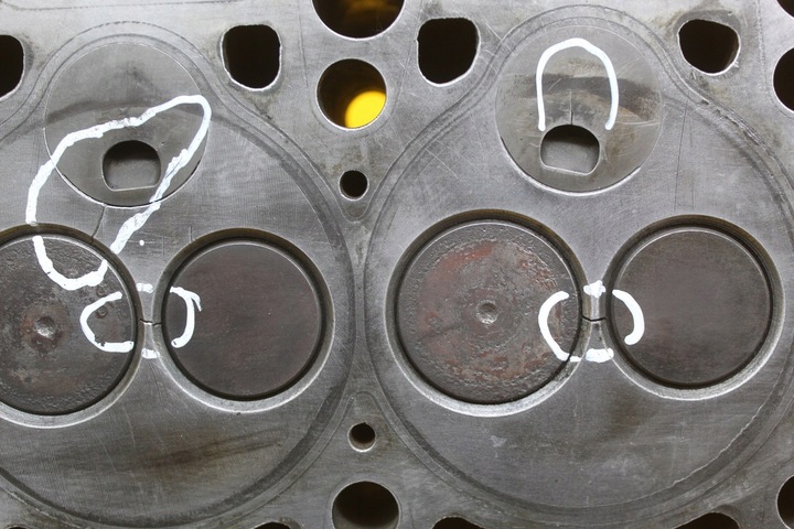 фото №11, Головка volkswagen transporter t4 2.4 d aab 074103373