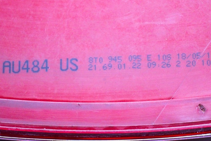 фото №10, Лампа левая задняя audi a5 8t3 8t0945095e 4.2l бензин 260kw 2010