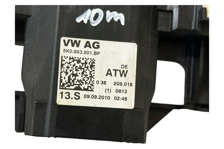 фото №7, Подрулевые рычаги vw touran 1t3 5k0953501bf 1.6l дизель 77kw 2010