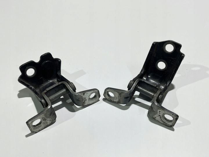 фото №1, Mazda 2 dj 14-20 петлі двері лівий зад комплект