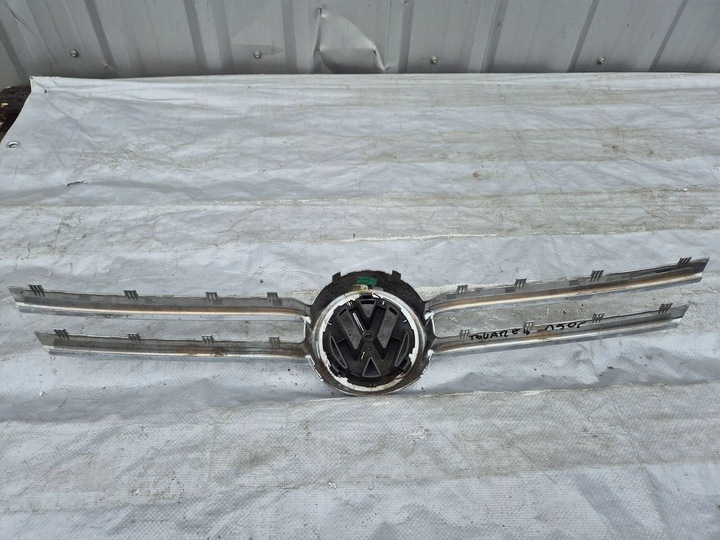 фото №9, Vw touareg i 7l 02- решітка радіатора хром знак 7l6853668a