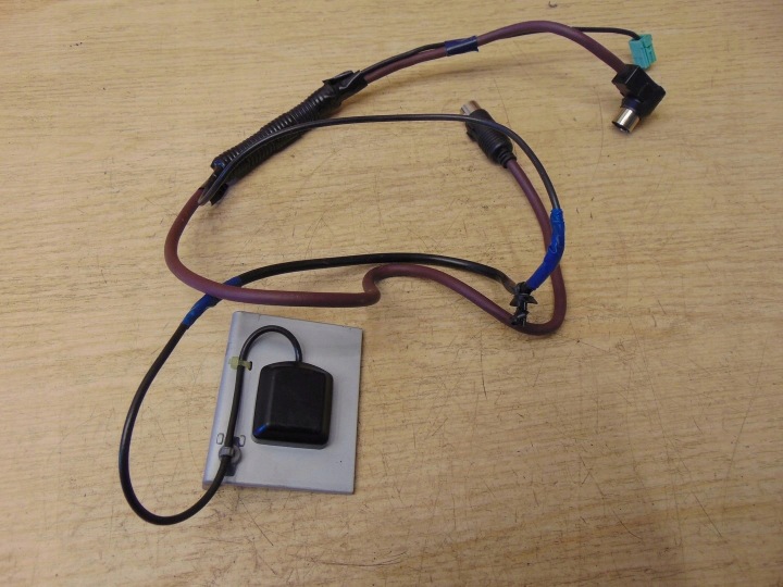 фото №6, Антена gps subaru legacy iv 86277ag021
