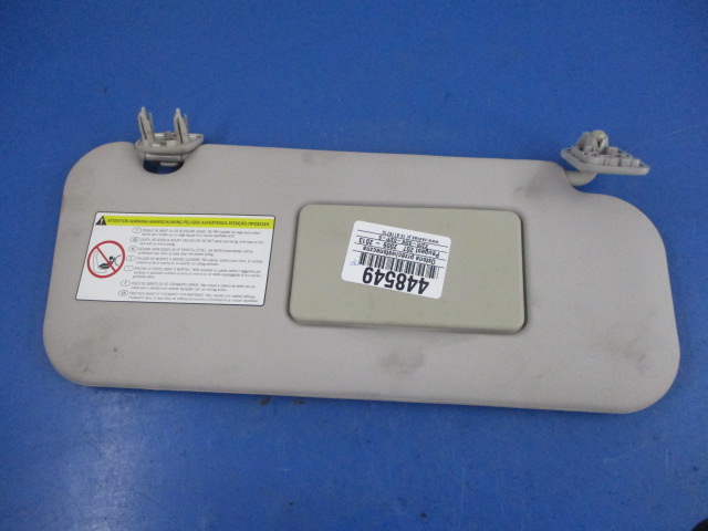 фото №1, Peugeot 207 защита солнцезащитная правая+ держатель