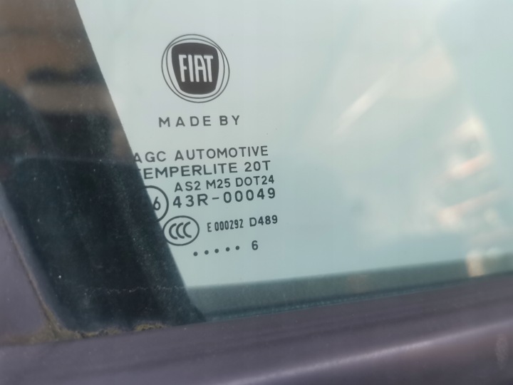 фото №9, Двері праві перед fiat 500l 609/b