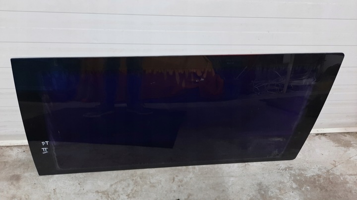 фото №1, Скло karoserynja праві зад iii mercedes 110d