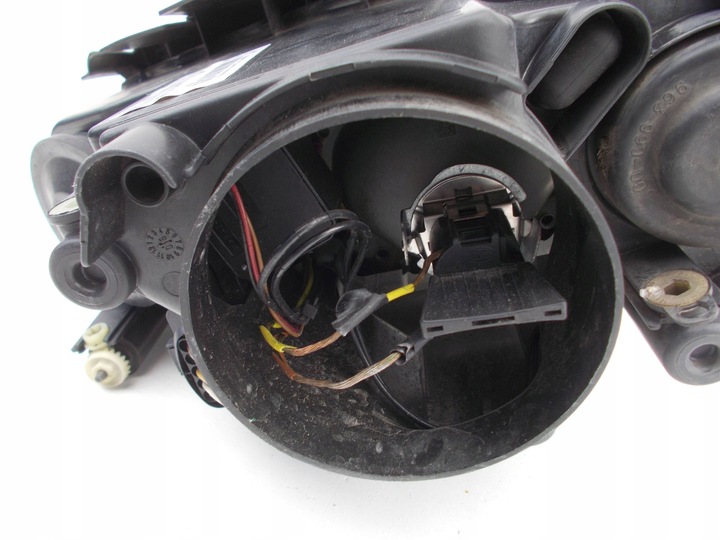 фото №16, Volkswagen passat b6 комплект лампа передняя левая правая 3c0941005q