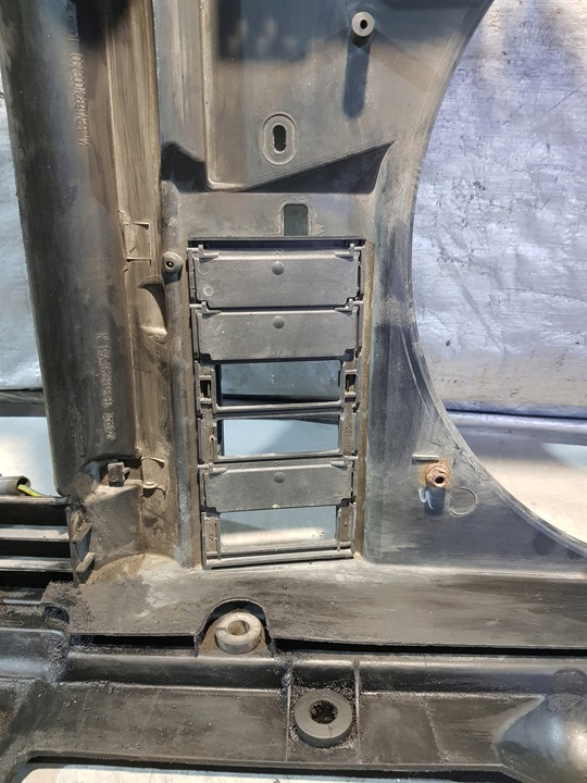 фото №13, Pas переднее peugeot 307 sw + замок капота + жгут штекер вентилятора