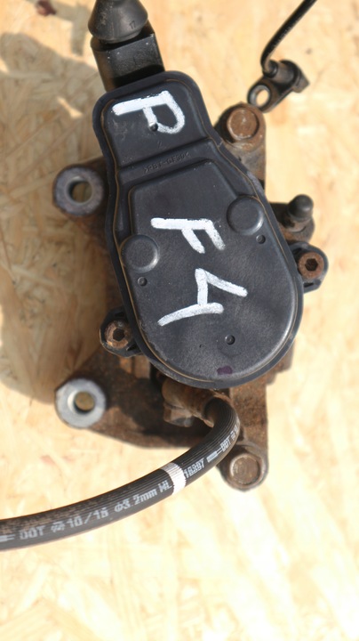 фото №13, Mazda cx-5 суппорт тормозной правые 2016 рестайлинг