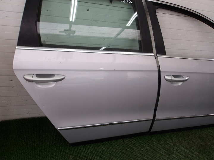 фото №5, Passat b6 універсал двері передні i задні праві la7w