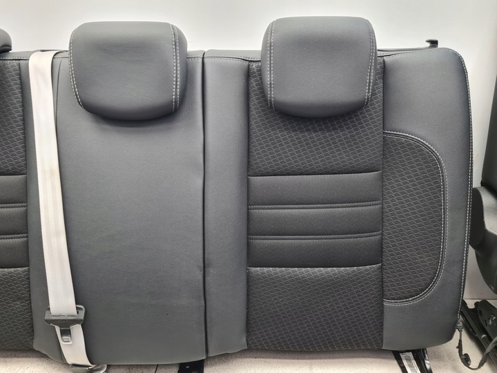 фото №12, Renault megane iii рестайлинг сиденья диван кожа универсал