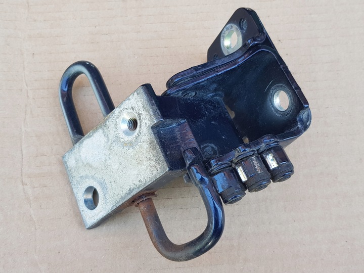 фото №8, Комплект петли дверь правый перед / audi a6 c6 - a4 b6 b7 - a3 8p / lz5d