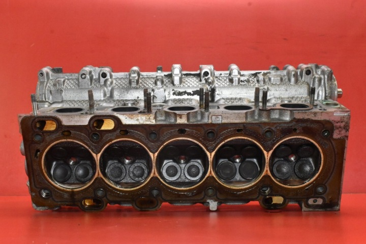 фото №5, Головка двигуна 1001837009 volvo s60 1 i 2.4 b 140 km 04-09
