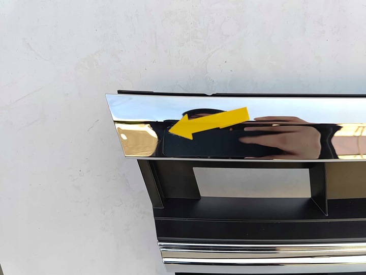 фото №7, Volkswagen touareg iii 18- решётка радиатора решётка бампера перед новая оригинальный номер 4157