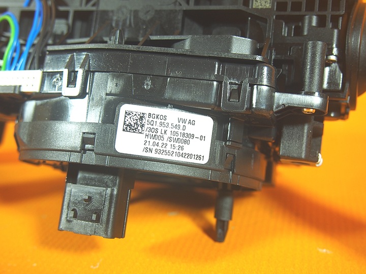 фото №9, Audi q3 83a sb 18km підкермові важелі мигачів стрічка 82a953521na / 5q1953549d