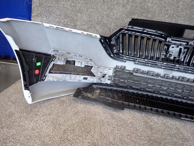 фото №12, Skoda octavia iv бампер переднє перед впуск повітря