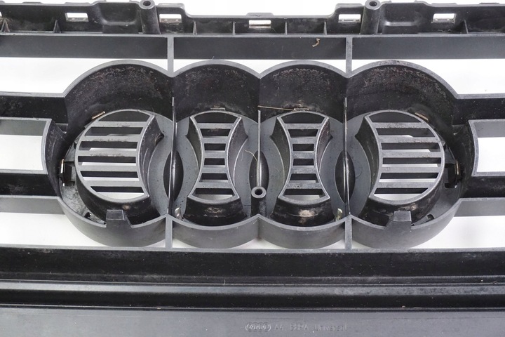 фото №15, Решітка радіатора решітка audi a4 b8 8k0853651e