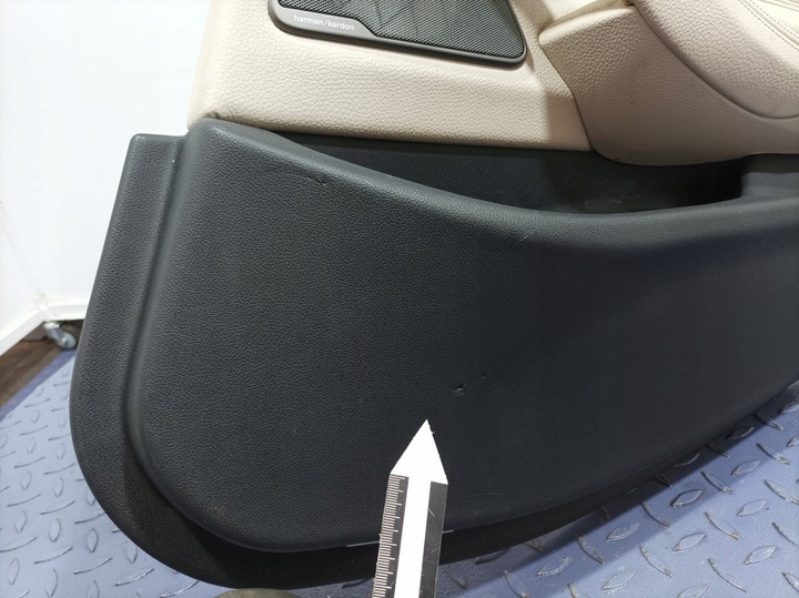 фото №7, Bmw 5 g30 sedan обивка боковина дверь зад задний правые кожа lcfi