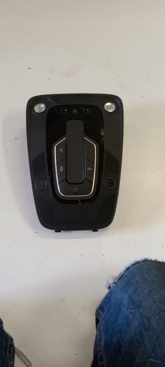 фото №1, Лампа освітлення кабіни 5q0951177 audi a7 4k8 17