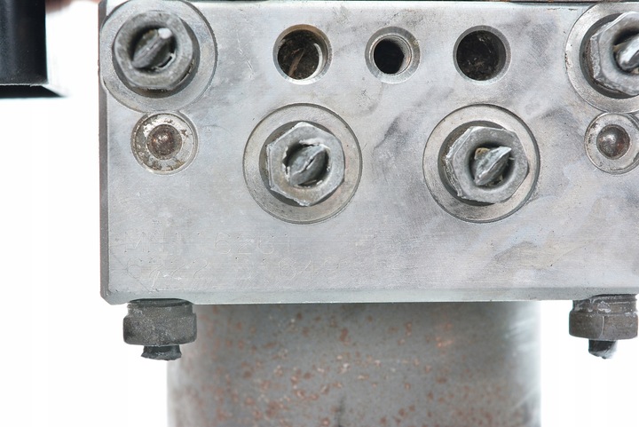 фото №10, Насос abs mitsubishi mb5-2wde-6222-1 mn116261