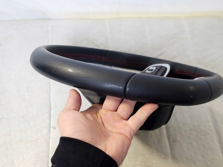 фото №9, Руль мультифункция кожа vw golf vii gti красная нитка 5g0419091hg