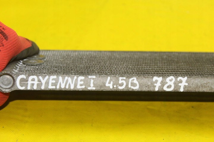 фото №11, Радиаторов масла porsche cayenne i 4.5 b 7l0317019b 7l0317021