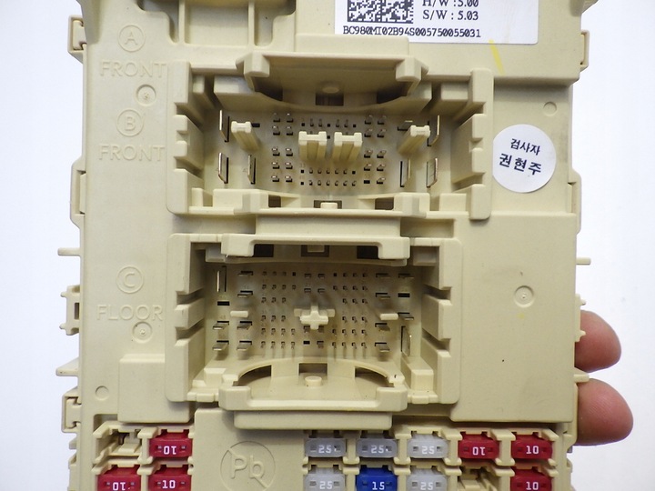 фото №11, Bayon 1.0 2022 корпус запобіжників 919d5-q0010