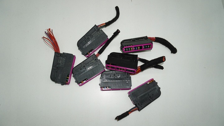 фото №14, Audi volkswagen seat skoda роз'єм коробка запобіжників 8k0941824d